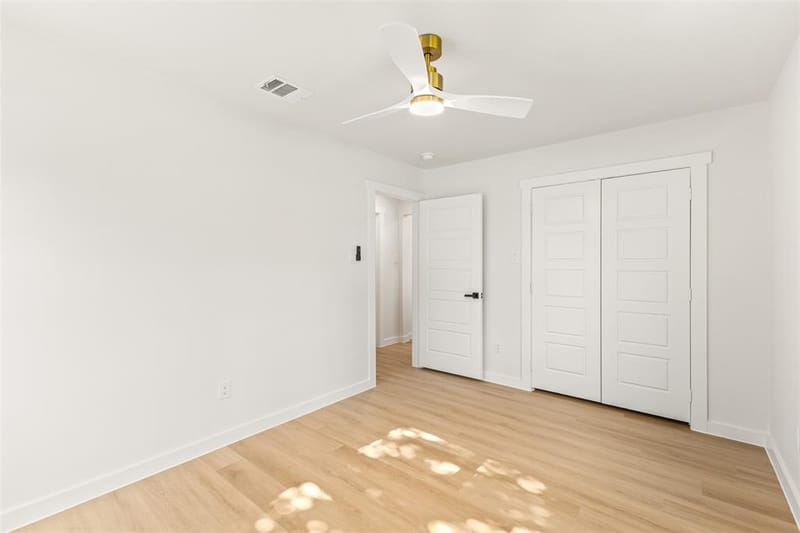 707 Hilltop Drive, Irving TX 75060 - Photo 27