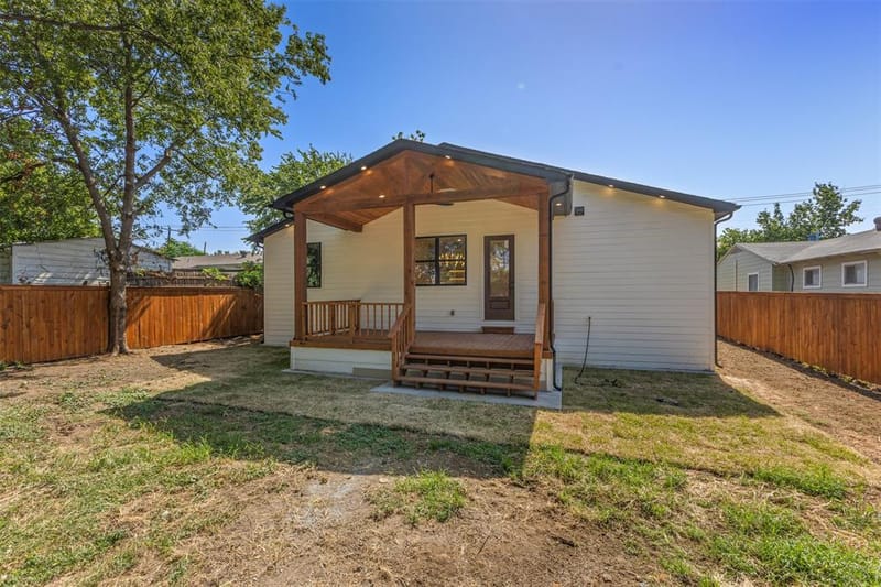 707 Hilltop Drive, Irving TX 75060 - Photo 30