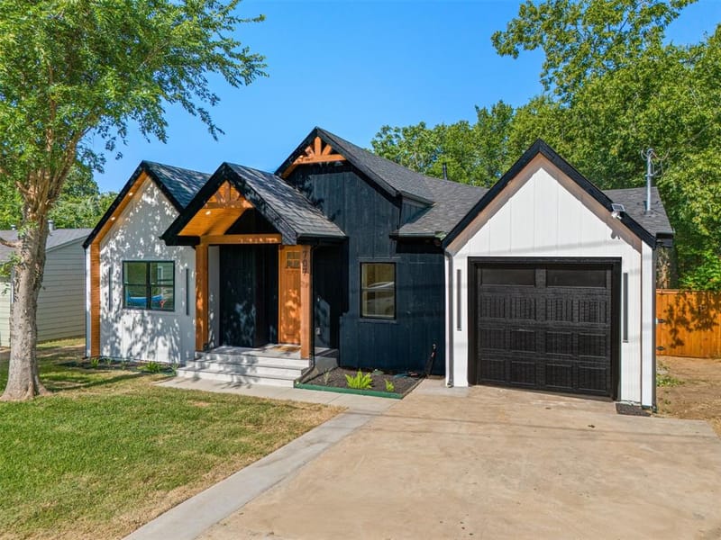 707 Hilltop Drive, Irving TX 75060 - Photo 39