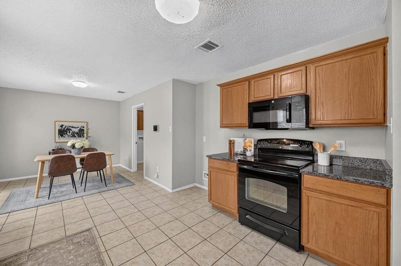 2037 Bliss Road, Fort Worth TX 76177 - Photo 9