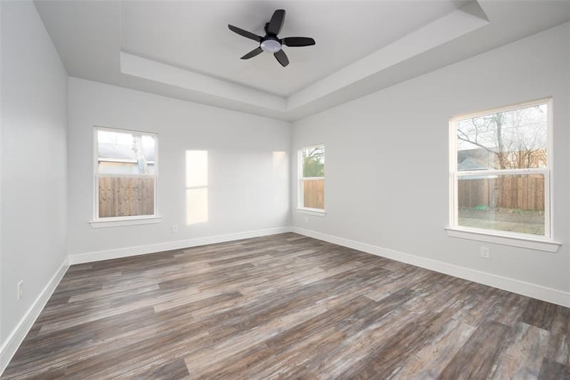 411 W Elm Street, Whitewright TX 75491 - Photo 16