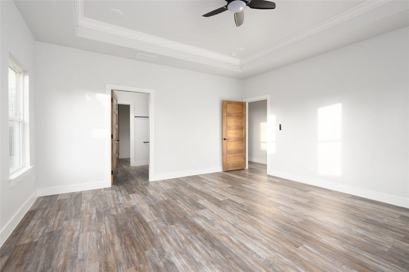 411 W Elm Street, Whitewright TX 75491 - Photo 8