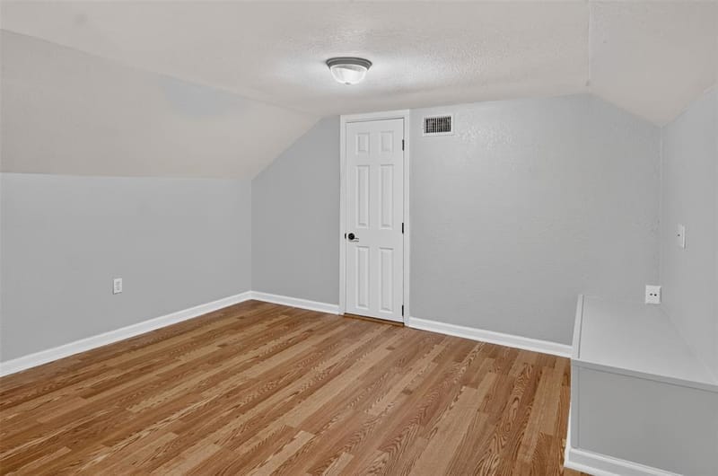 305 NW 7th Avenue, Mineral Wells TX 76067 - Photo 30