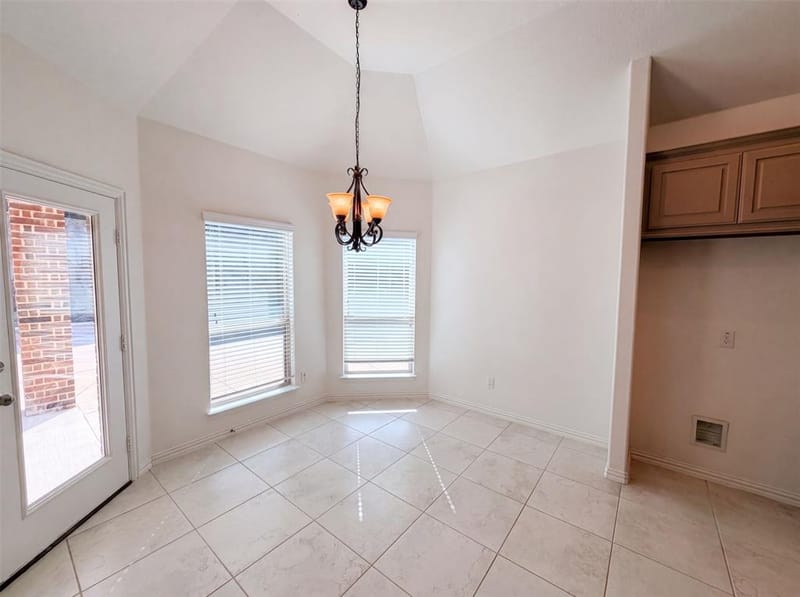 4305 Curlew Lane, Garland TX 75043 - Photo 10