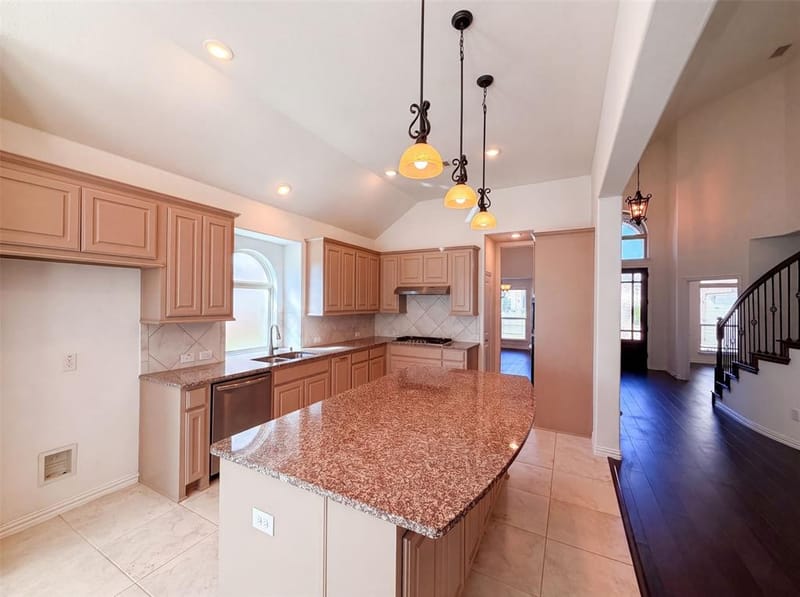 4305 Curlew Lane, Garland TX 75043 - Photo 14