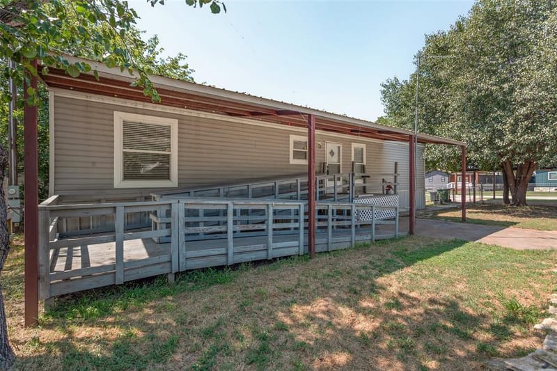 3616 Pecan Grove Court, Granbury TX 76048 - Photo 4