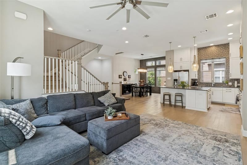 5932 Evening Star Place, Dallas TX 75235 - Photo 4