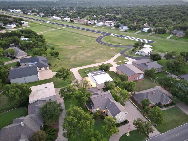 5408 Wedgefield Road, Granbury TX 76049
