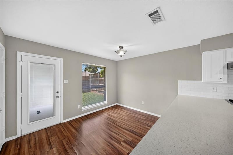 6026 White Rose Trail, Dallas TX 75248 - Photo 9