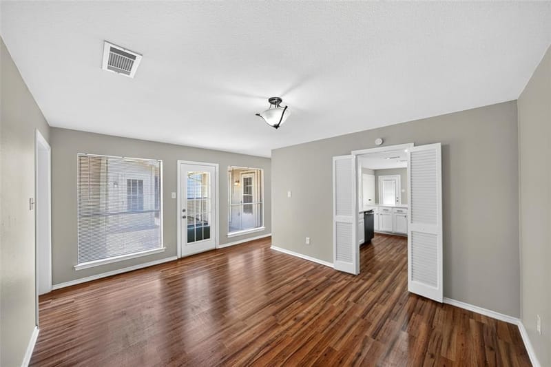 6026 White Rose Trail, Dallas TX 75248 - Photo 10