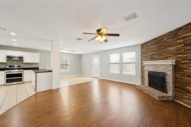 2301 Chestnut Drive, Little Elm TX 75068 - Photo 6