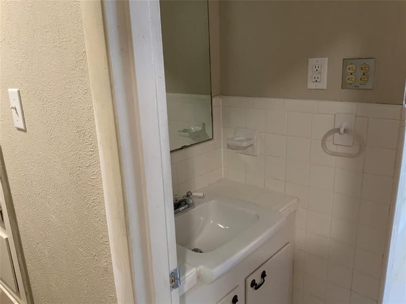 2004 Bettibart Street, Fort Worth TX 76134 - Photo 20