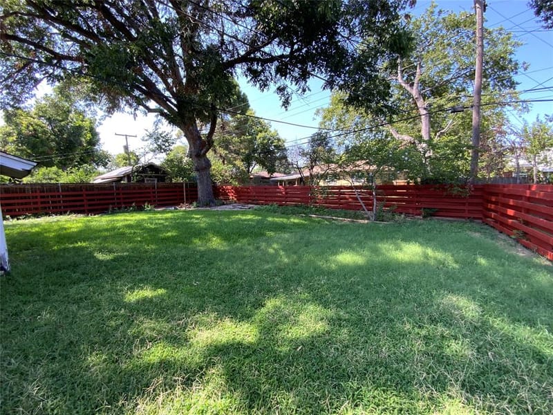 2004 Bettibart Street, Fort Worth TX 76134 - Photo 29