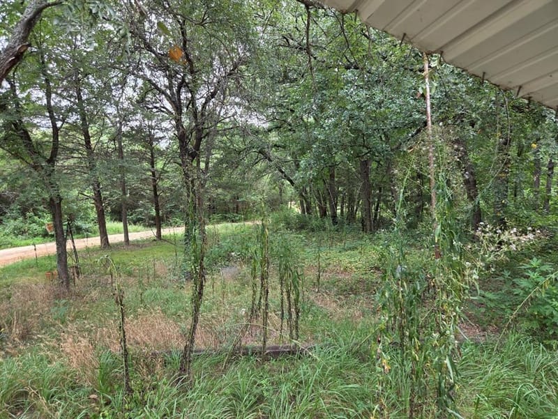 126 Tipps Road, Whitesboro TX 76273