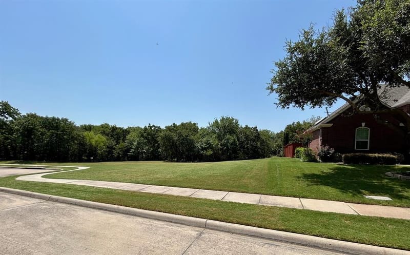 2300 High Pointe Drive, Corinth TX 76210 - Photo 33