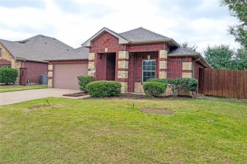 2500 Navasota Drive, Little Elm TX 75068 - Photo 3