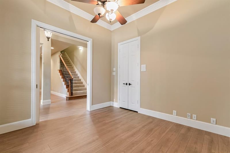1219 Winding Brook Drive, Garland TX 75044 - Photo 17