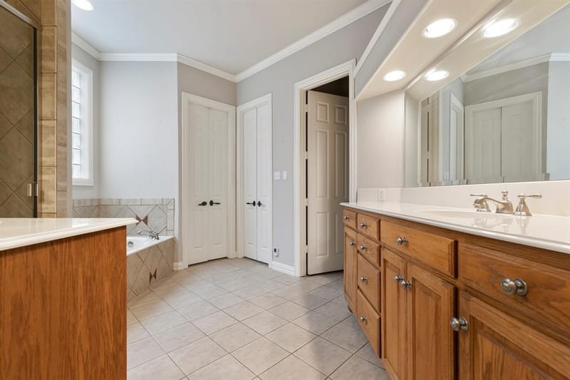 1219 Winding Brook Drive, Garland TX 75044 - Photo 24
