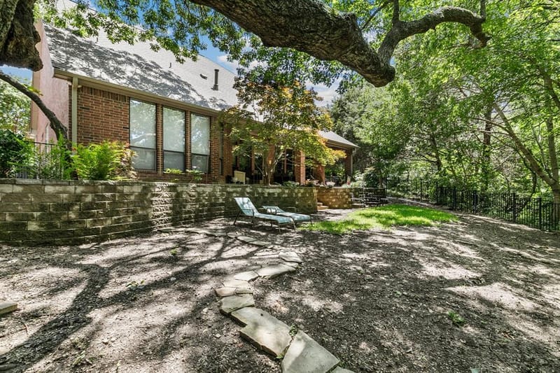 1219 Winding Brook Drive, Garland TX 75044 - Photo 34