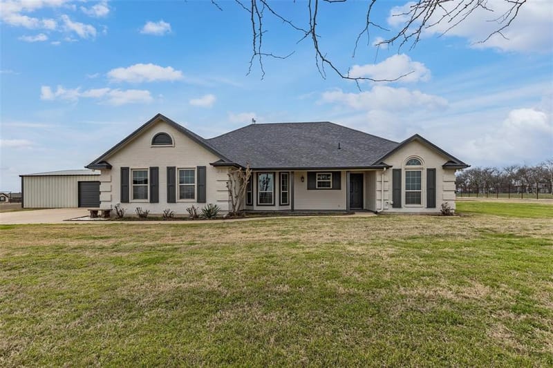 312 Corral Road, Godley TX 76044