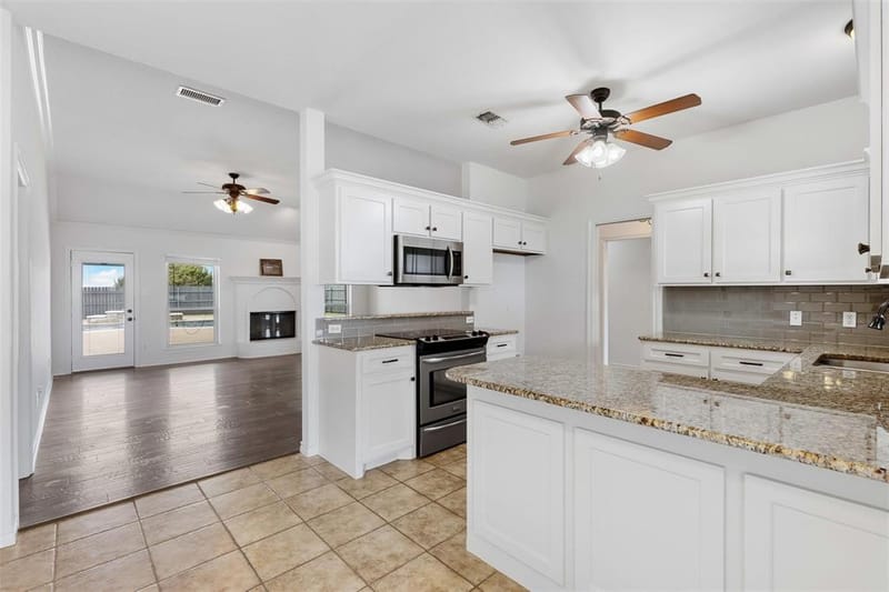 312 Corral Road, Godley TX 76044 - Photo 15