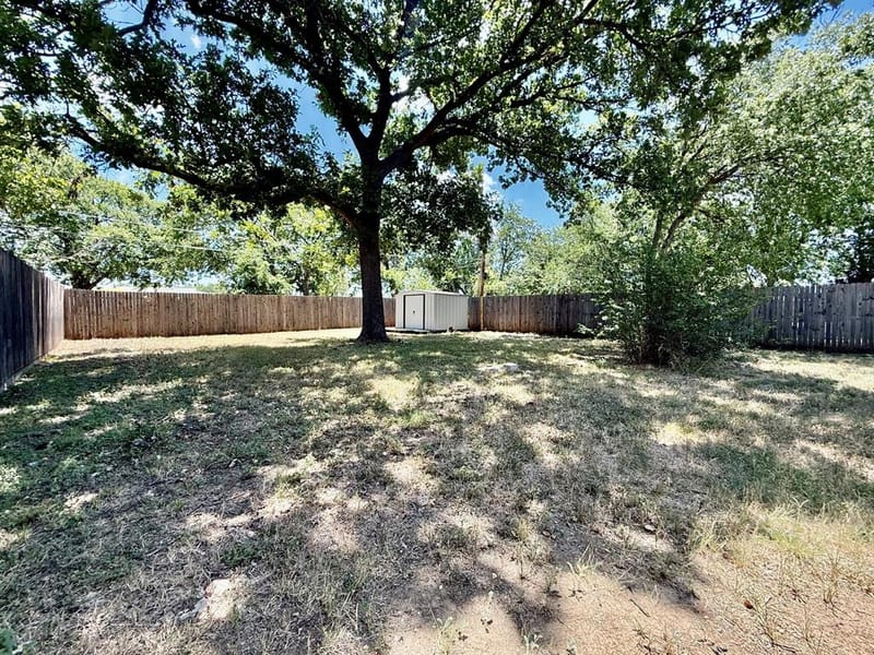1521 Withers Street, Fort Worth TX 76105 - Photo 11