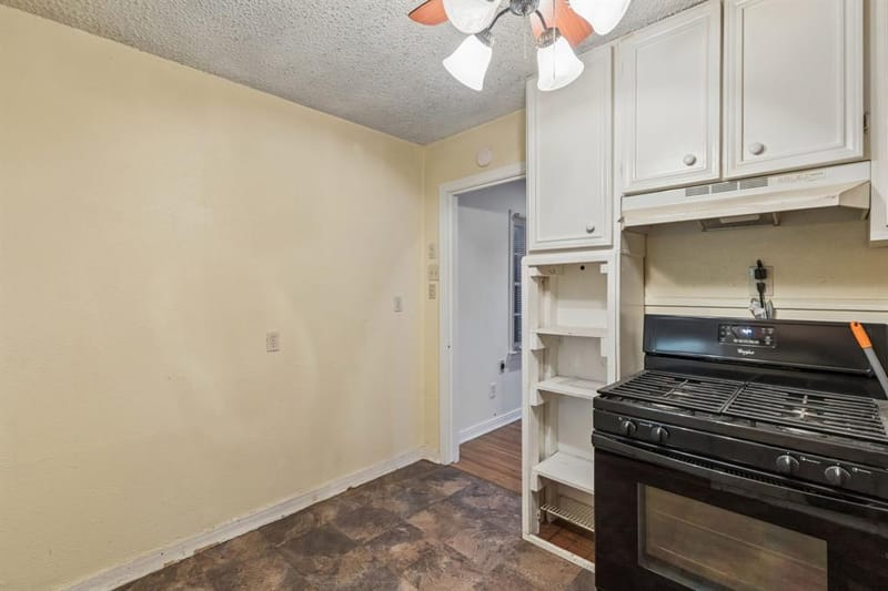 4330 Wabash Avenue, Fort Worth TX 76133 - Photo 9