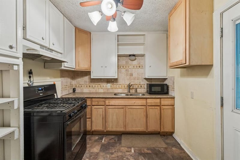 4330 Wabash Avenue, Fort Worth TX 76133 - Photo 8