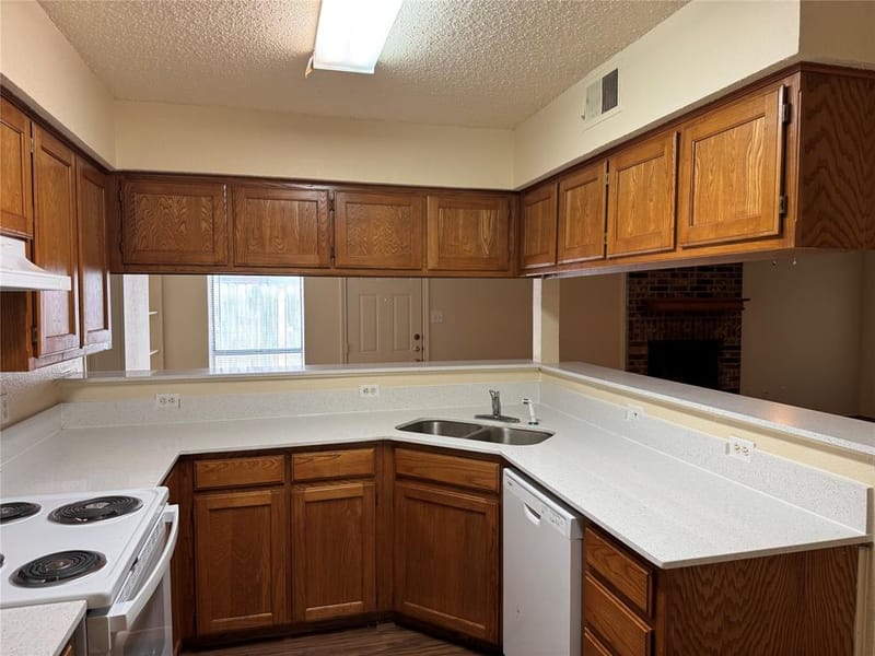 1008 Irene Street, Burleson TX 76028 - Photo 2