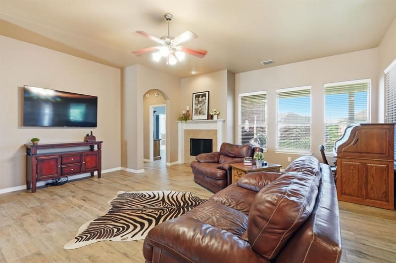 812 Peach Lane, Burleson TX 76028 - Photo 16