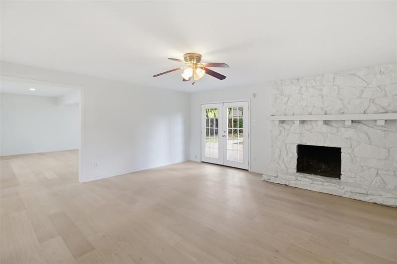 3651 Courtdale Drive, Farmers Branch TX 75234 - Photo 13