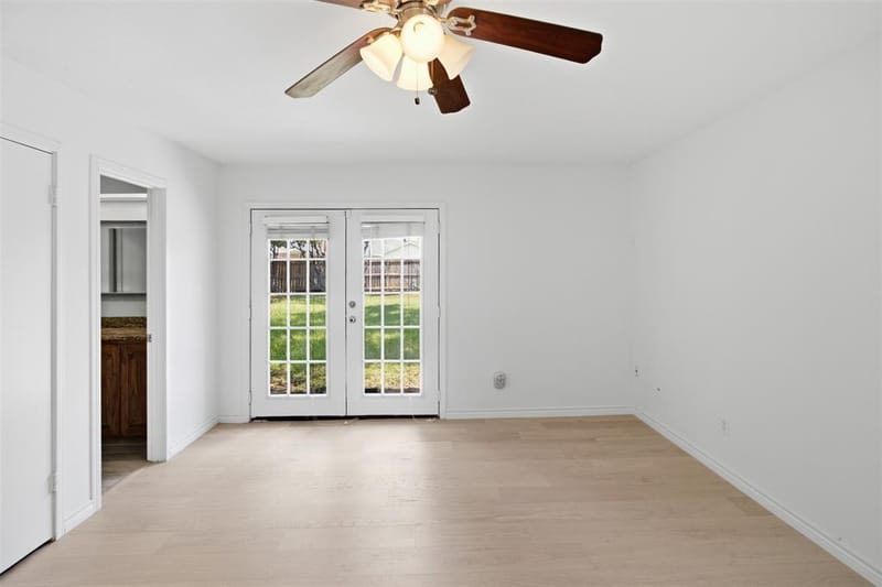 3651 Courtdale Drive, Farmers Branch TX 75234 - Photo 17