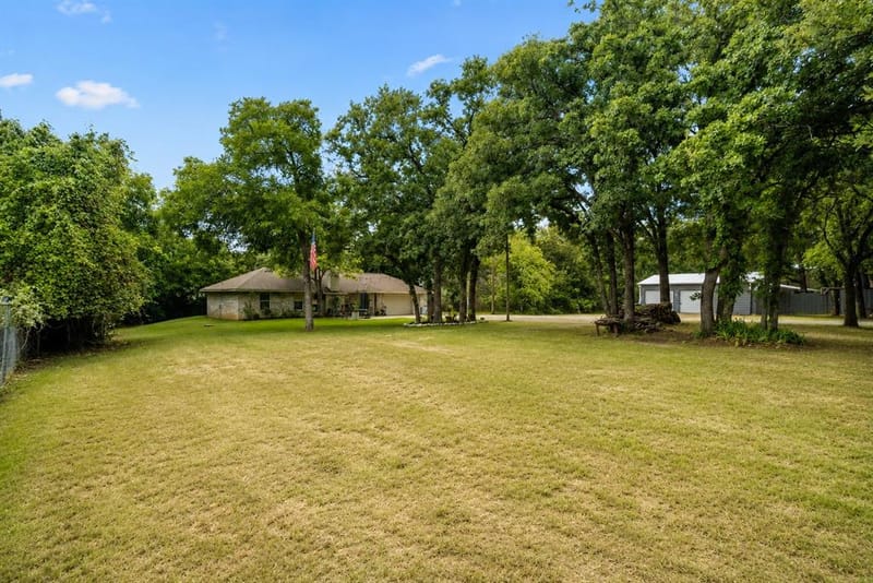 1400 E Lake Drive, Weatherford TX 76087 - Photo 19