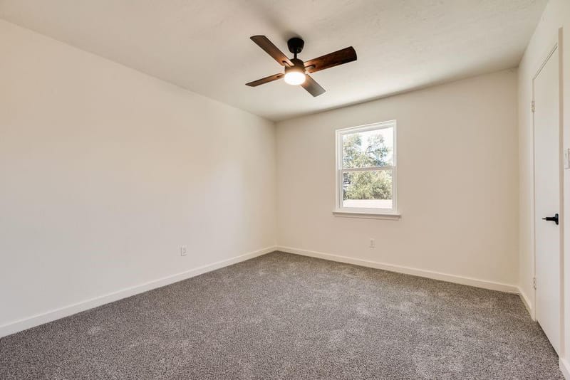 4717 Mandalay Drive, Arlington TX 76016 - Photo 10