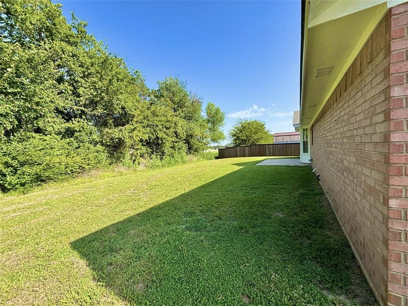 2001 Solomon Drive, Commerce TX 75428 - Photo 16