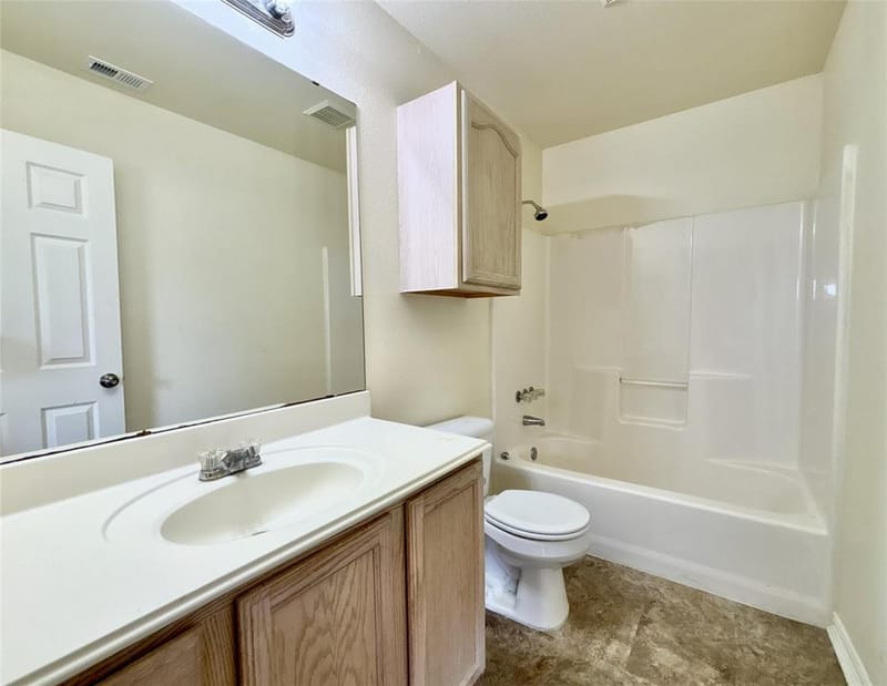 2001 Solomon Drive, Commerce TX 75428 - Photo 14