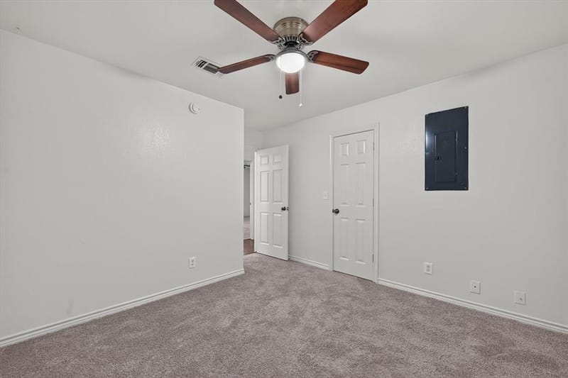 1002 Pine Street, Bonham TX 75418 - Photo 14
