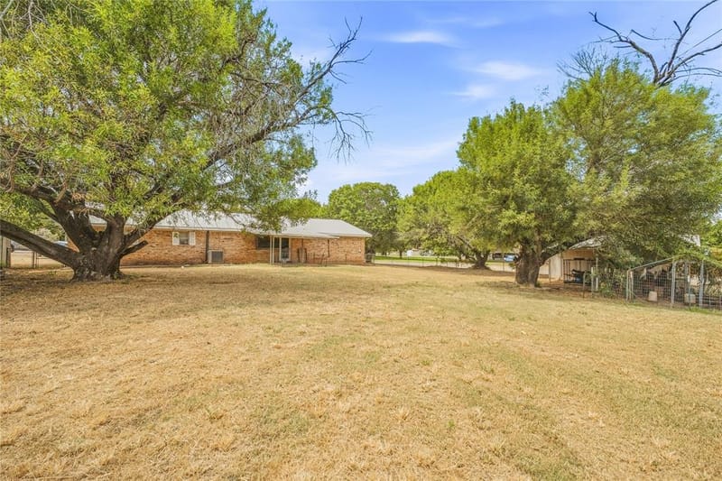 108 Vicksburg Drive, Comanche TX 76442 - Photo 24
