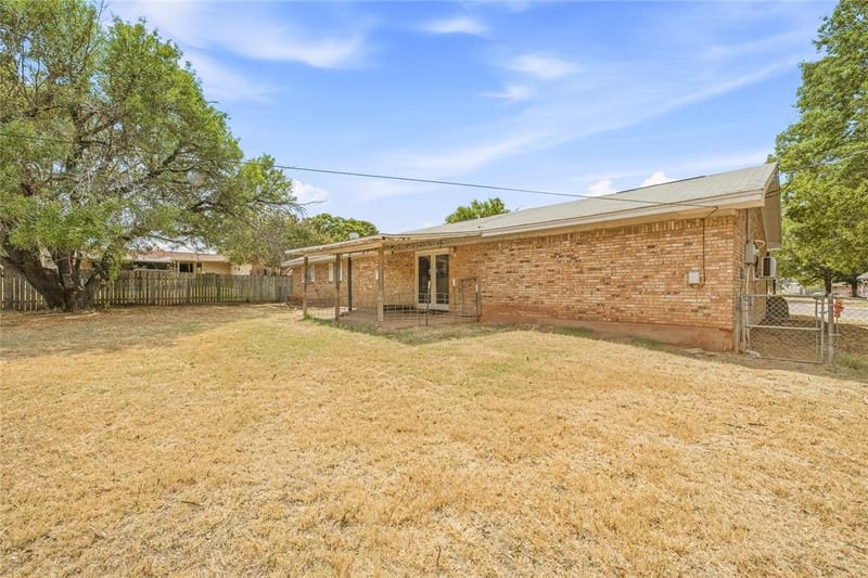 108 Vicksburg Drive, Comanche TX 76442 - Photo 21