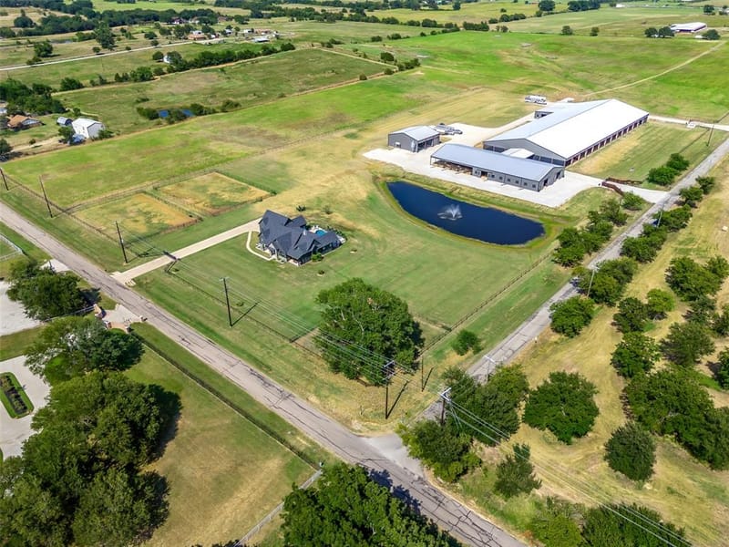 4100 Dr. Griffin Road, Cross Roads TX 76227