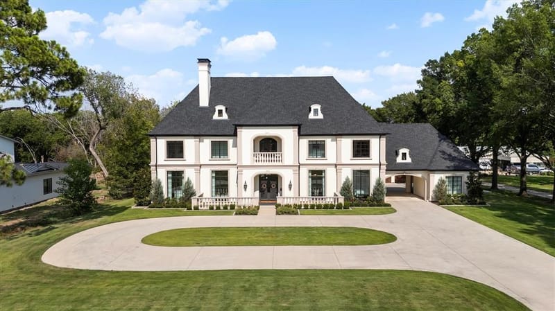 1029 Shady Oaks Drive, Southlake TX 76092