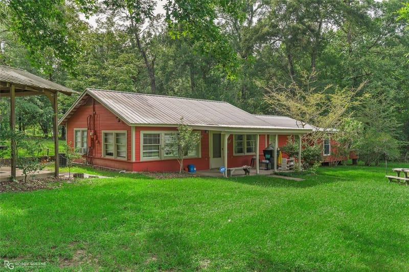 3194 Herren Road, Doyline LA 71023