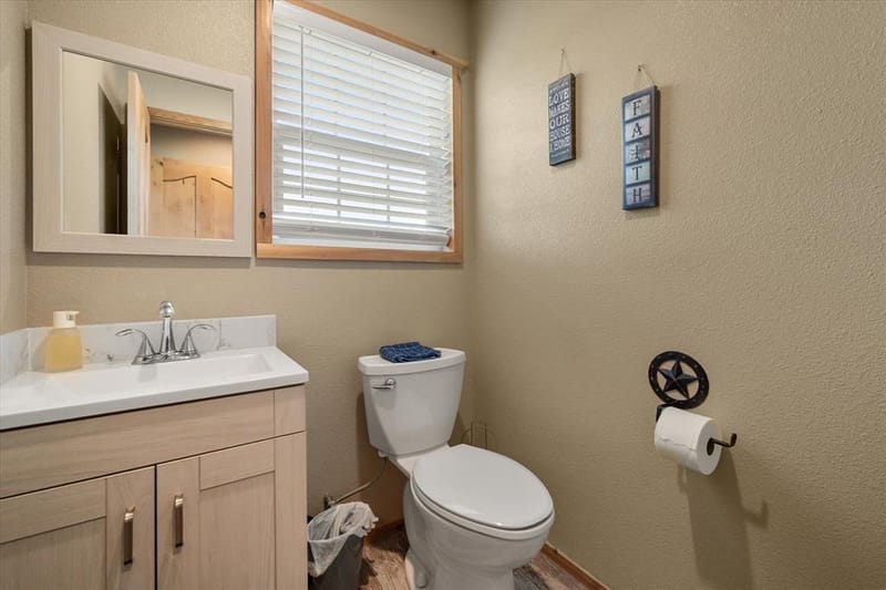 130 SE County Road 3085, Corsicana TX 75109 - Photo 32