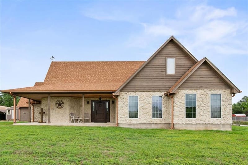 130 SE County Road 3085, Corsicana TX 75109
