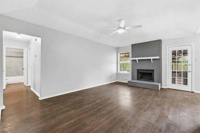 5907 Cedar Ridge Drive, Arlington TX 76017 - Photo 6