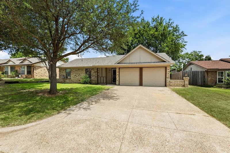 5907 Cedar Ridge Drive, Arlington TX 76017