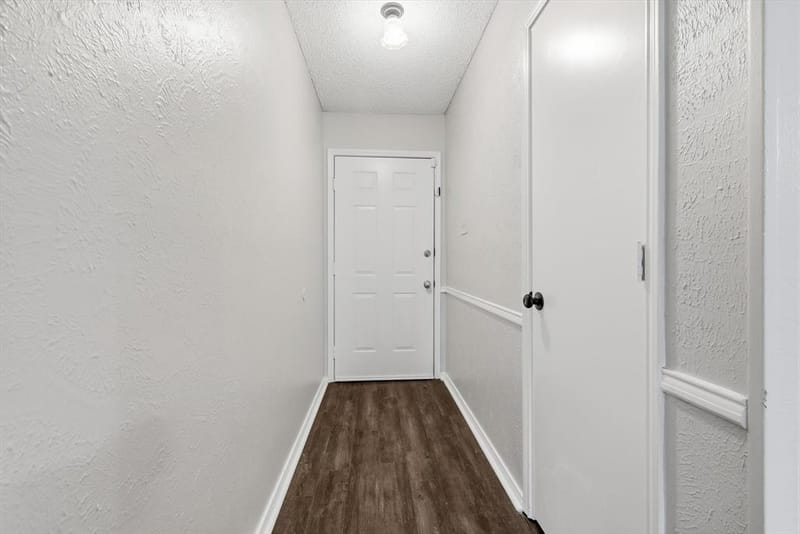 5907 Cedar Ridge Drive, Arlington TX 76017 - Photo 5
