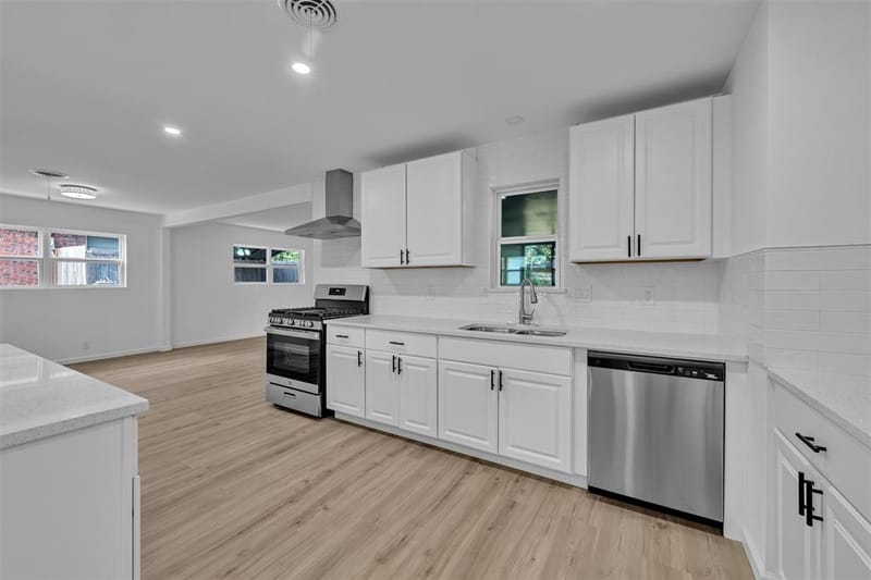 408 Simmons Drive, Hurst TX 76053 - Photo 8
