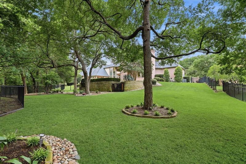 6512 Old Gate Road, Plano TX 75024 - Photo 5