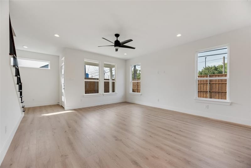 2326 Fairfax Drive, Irving TX 75060 - Photo 7